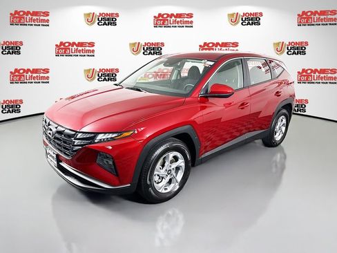 Certified 2024 Hyundai Tucson SE image 13