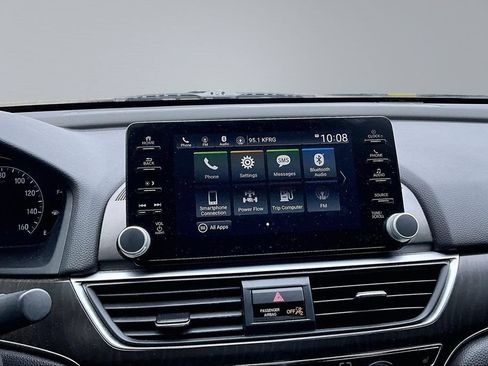 Used 2021 Honda Accord EX image 10
