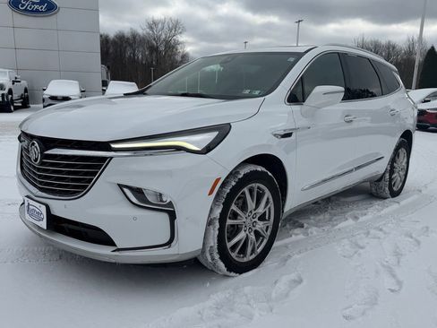 Used 2023 Buick Enclave Essence w/ Experience Buick Package image 1