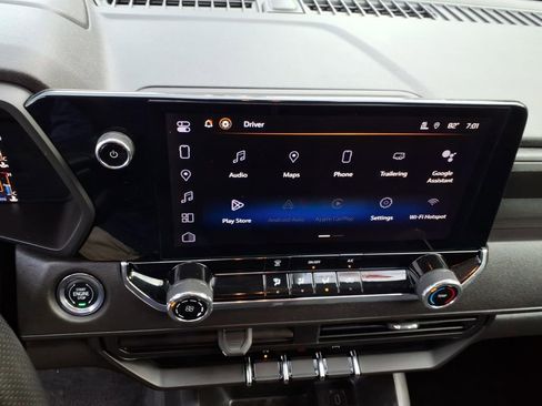 Used 2023 Chevrolet Colorado W/T RWD image 21