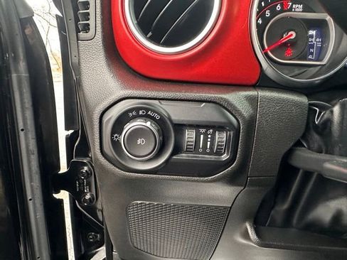 Used 2022 Jeep Wrangler Rubicon w/ Steel Bumper Group image 20