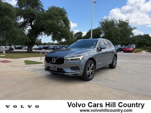 Used 2018 Volvo XC60 T6 Momentum w/ Convenience Package AWD/4WD image 1