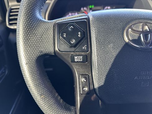 Used 2021 Toyota 4Runner Venture image 18