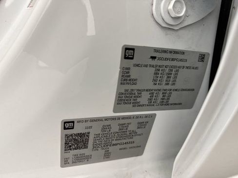 Used 2023 Chevrolet Silverado 1500 LT Trail Boss w/ Protection Package image 36