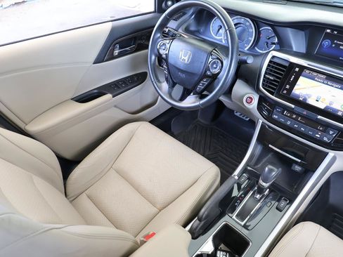 Used 2016 Honda Accord EX-L image 15