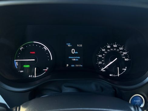 Used 2022 Toyota Sienna XLE FWD image 16
