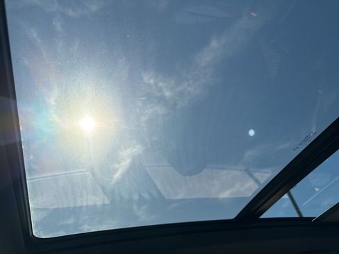 New 2026 Volkswagen Tiguan SE R-Line image 30