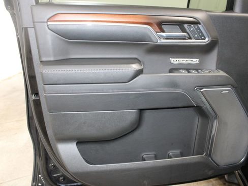 Used 2024 GMC Sierra 1500 Denali AWD/4WD image 26