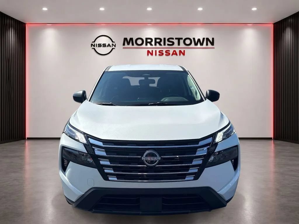 Used 2025 Nissan Rogue S FWD image 8