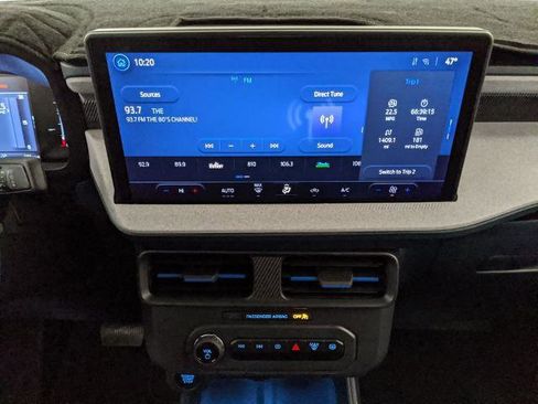 Certified 2026 Ford Maverick XLT image 9