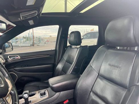 Used 2014 Jeep Grand Cherokee Summit AWD/4WD image 10