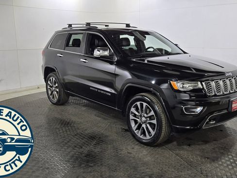 Used 2017 Jeep Grand Cherokee Overland AWD/4WD image 1