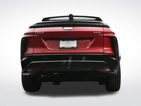 Used 2025 Cadillac Lyriq Sport AWD/4WD image 27