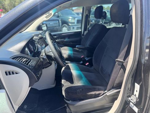 Used 2014 Dodge Grand Caravan American Value Package image 9
