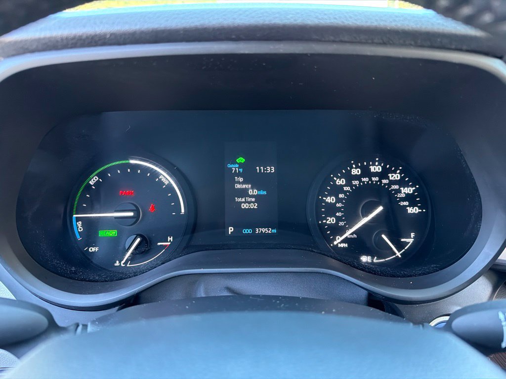 Used 2024 Toyota Sienna XLE w/ XLE Plus Package AWD/4WD image 9