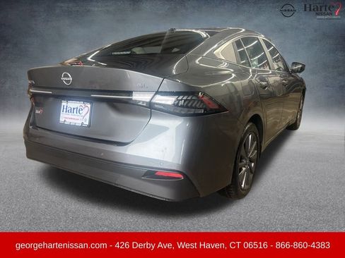 New 2026 Nissan Sentra SL w/ Floor Mat Package FWD image 5