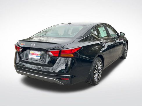 New 2026 Nissan Altima 2.5 SV FWD image 5