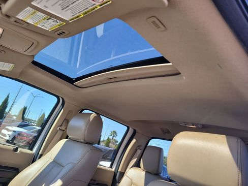 Used 2015 Ford F250 Lariat w/ Lariat Ultimate Package image 19