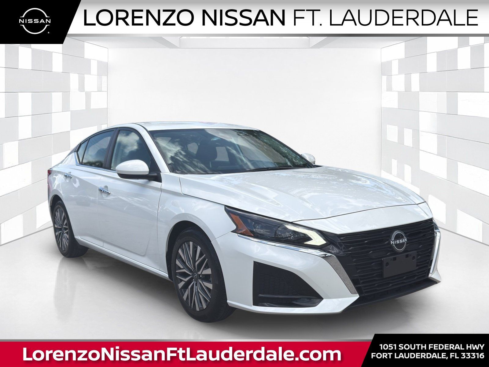 Certified 2023 Nissan Altima 2.5 SV FWD image 1
