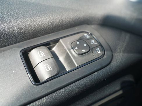 Used 2025 Mercedes-Benz Sprinter 2500 image 10