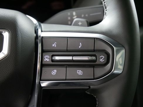 New 2026 GMC Yukon XL Denali w/ Sun & Power Step Package image 19