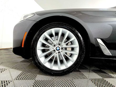 Certified 2023 BMW 530i xDrive w/ Convenience Package AWD/4WD image 8