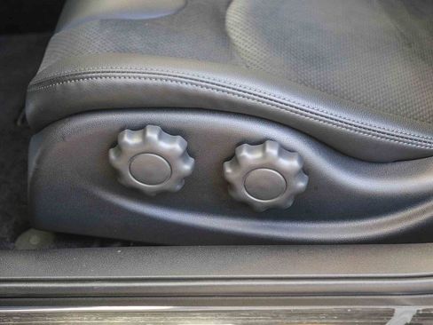 New 2026 Nissan Z Performance w/ Floor Mat Package image 18