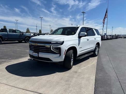 Certified 2025 Chevrolet Tahoe LT AWD/4WD image 7
