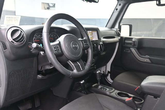 Used 2018 Jeep Wrangler Unlimited Sport S AWD/4WD image 18
