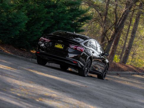 Used 2020 Chevrolet Malibu LT w/ Leather Package image 48