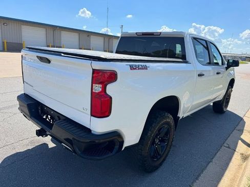 Used 2019 Chevrolet Silverado 1500 LT Trail Boss AWD/4WD image 6