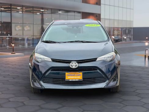 Used 2018 Toyota Corolla LE w/ Carpet Mat Package (TMS) FWD image 4