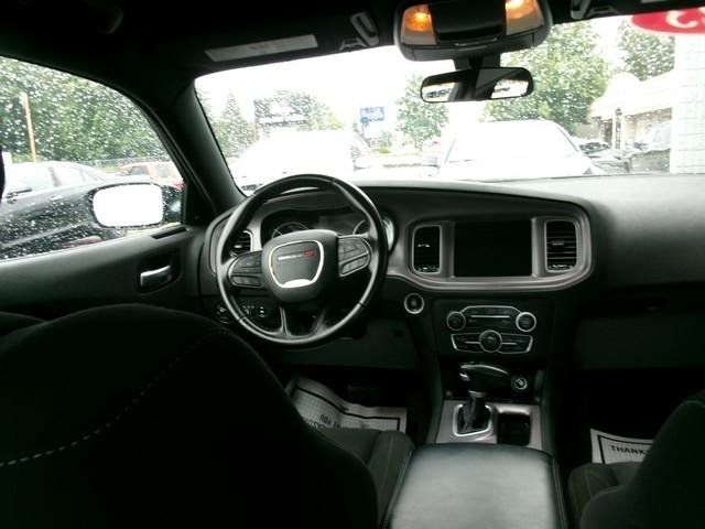 Used 2023 Dodge Charger SXT RWD image 25