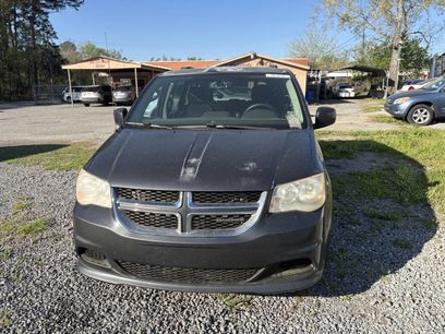 Used 2012 Dodge Grand Caravan SXT w/ Entertainment Group 1