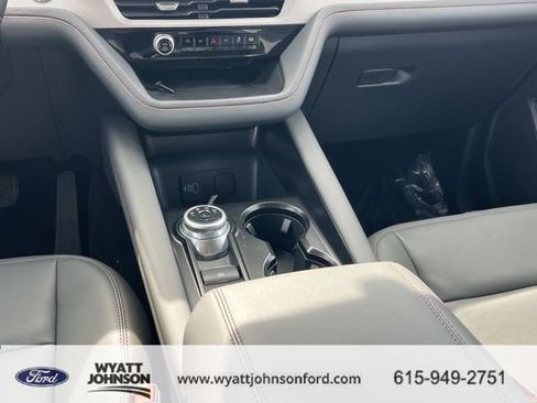 New 2026 Ford Explorer Active image 17