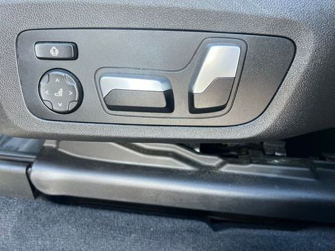 Used 2019 BMW X3 xDrive30i w/ Premium Package AWD/4WD image 14