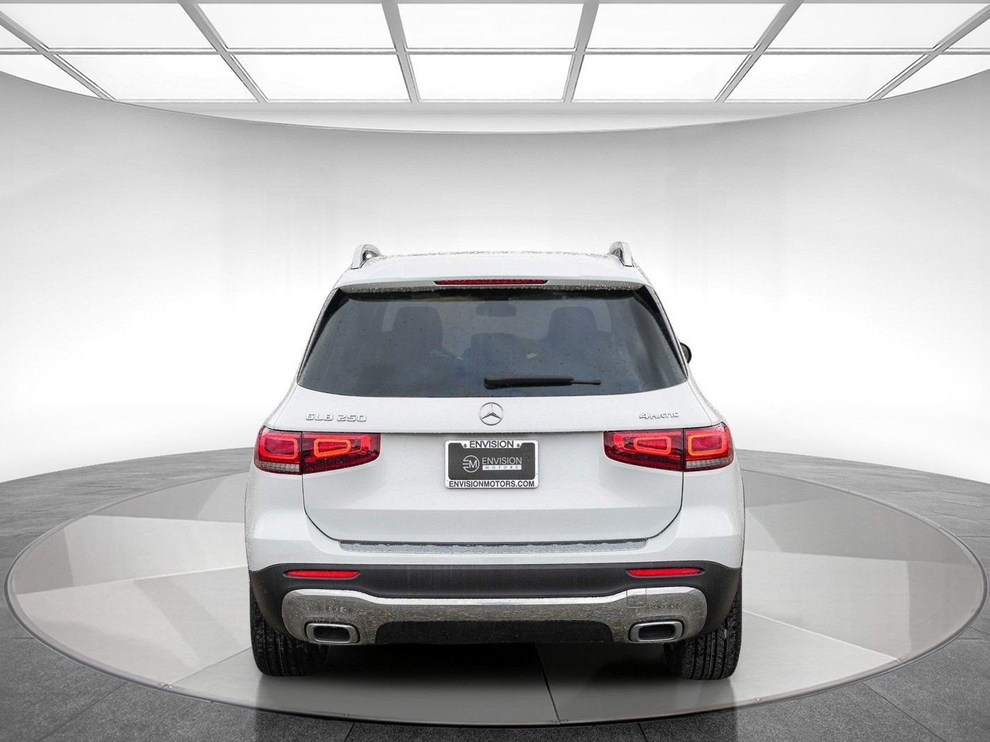Used 2021 Mercedes-Benz GLB 250 4MATIC image 3