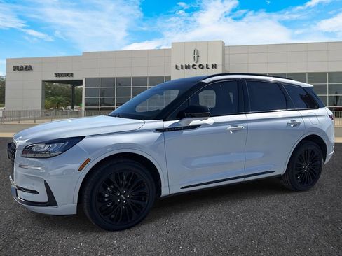 New 2026 Lincoln Corsair Premiere image 7