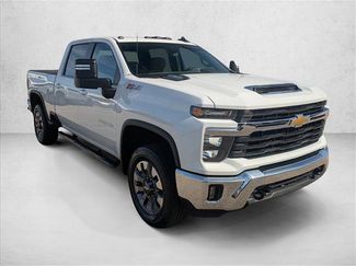 Used 2024 Chevrolet Silverado 2500 LT video 3