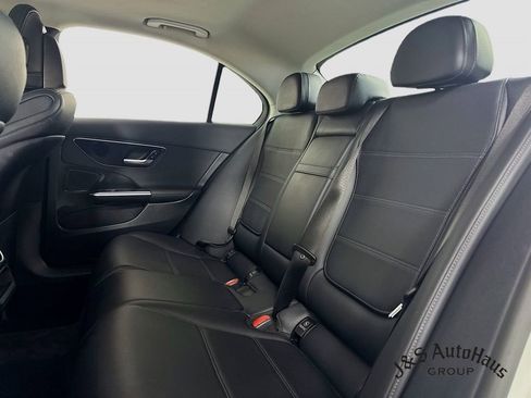 Used 2023 Mercedes-Benz C 300 Sedan image 26
