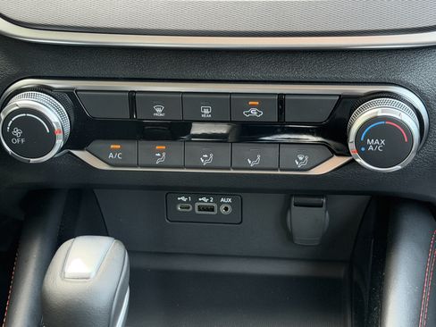 Used 2025 Nissan Altima 2.5 SR FWD image 21