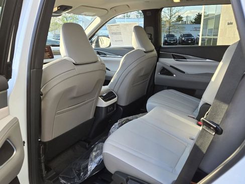 New 2027 INFINITI QX60 Luxe w/ Cargo Package AWD/4WD image 21