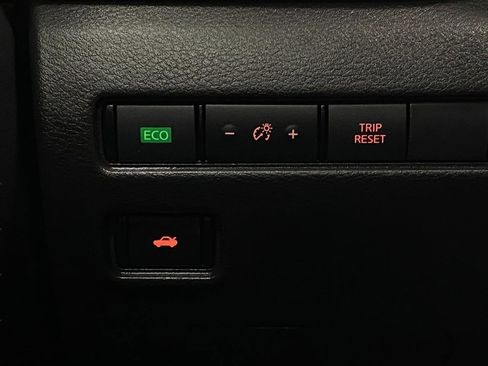 Used 2024 Nissan Sentra S image 14