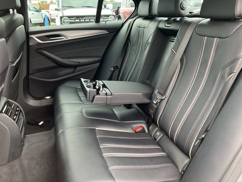 Used 2018 BMW 530i xDrive w/ M Sport Package AWD/4WD image 31