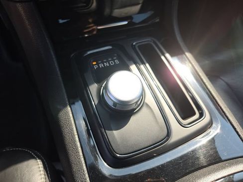 Used 2023 Chrysler 300 S RWD image 15