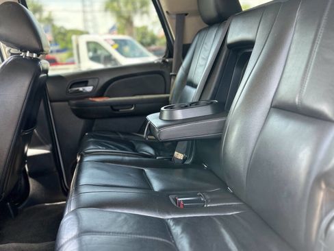 Used 2011 Chevrolet Tahoe LT image 14
