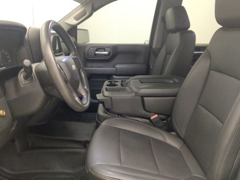 Used 2019 Chevrolet Silverado 1500 W/T w/ WT Convenience Package AWD/4WD image 17