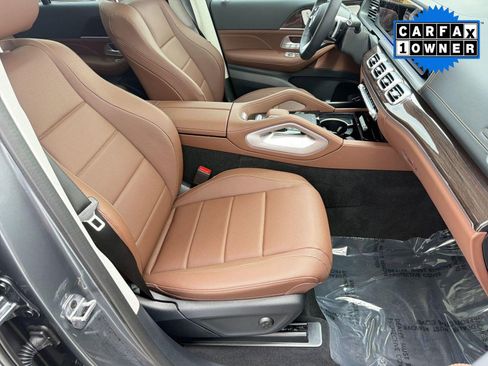 Certified 2026 Mercedes-Benz GLS 450 4MATIC image 32