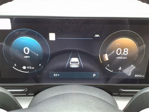 Certified 2025 Hyundai Kona Limited image 23