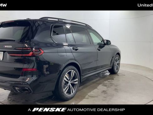 Used 2026 BMW X7 M60i image 8